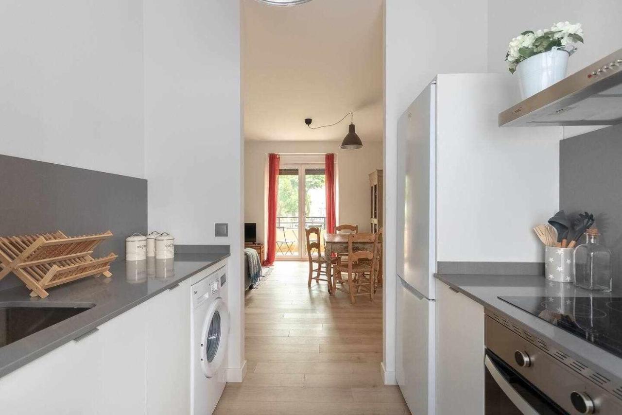 Apartamento Kuia En Gran Bilbao Con Terraza Y Vistas A Un Parque Basauri Exterior photo